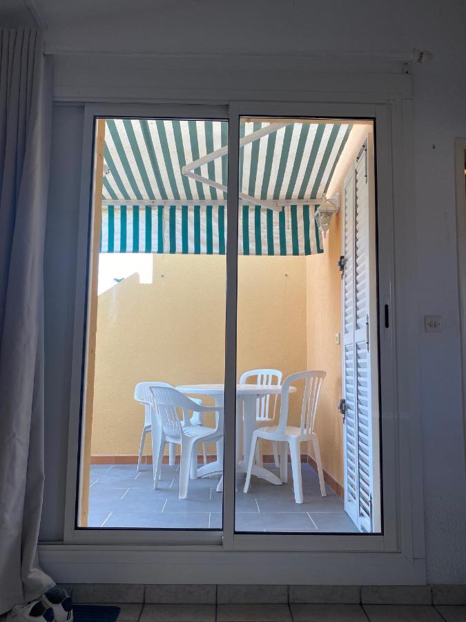 Joli Appartement Mezzanine Avec Parking La Roquille Agde Esterno foto