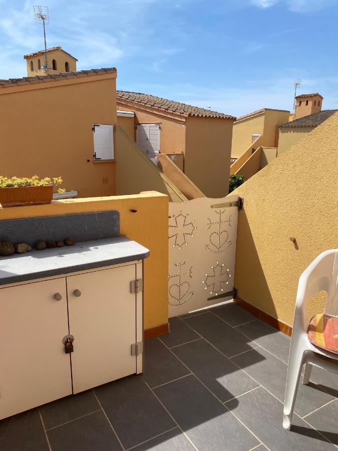 Joli Appartement Mezzanine Avec Parking La Roquille Agde Esterno foto